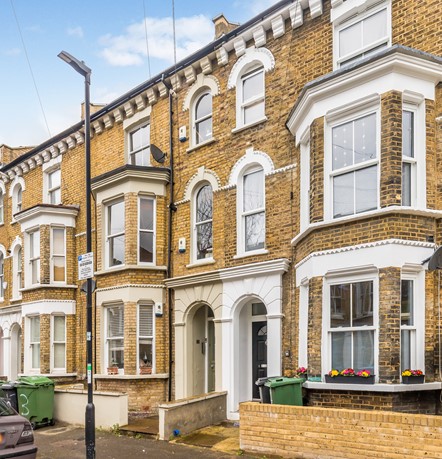 /residential/3-chantrey-road