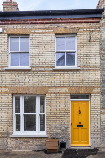 1 Rectory Gardens
