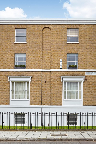 15 Stockwell Park Crescent